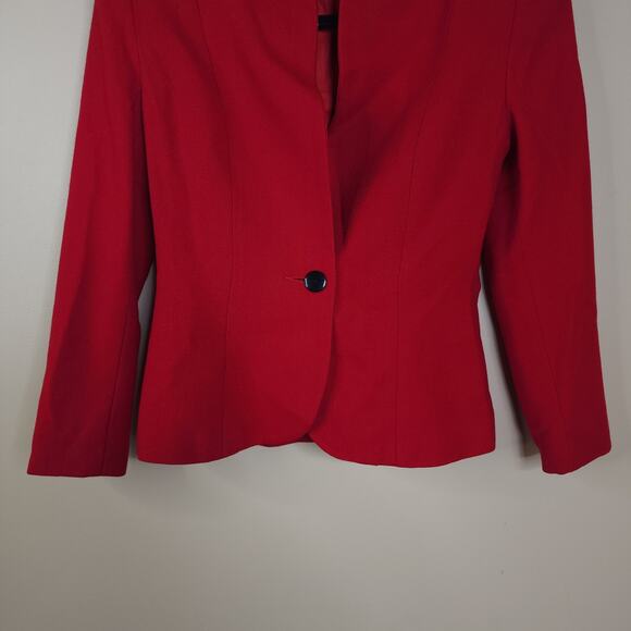 Vintage Gianni One Button Cropped Wool Blazer in Red Size 4 - Picture 3 of 11